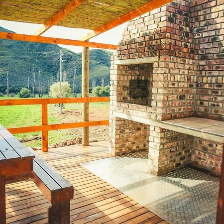 Wilgewandel Holiday Farm & Day Restaurant Oudtshoorn Bagian luar foto