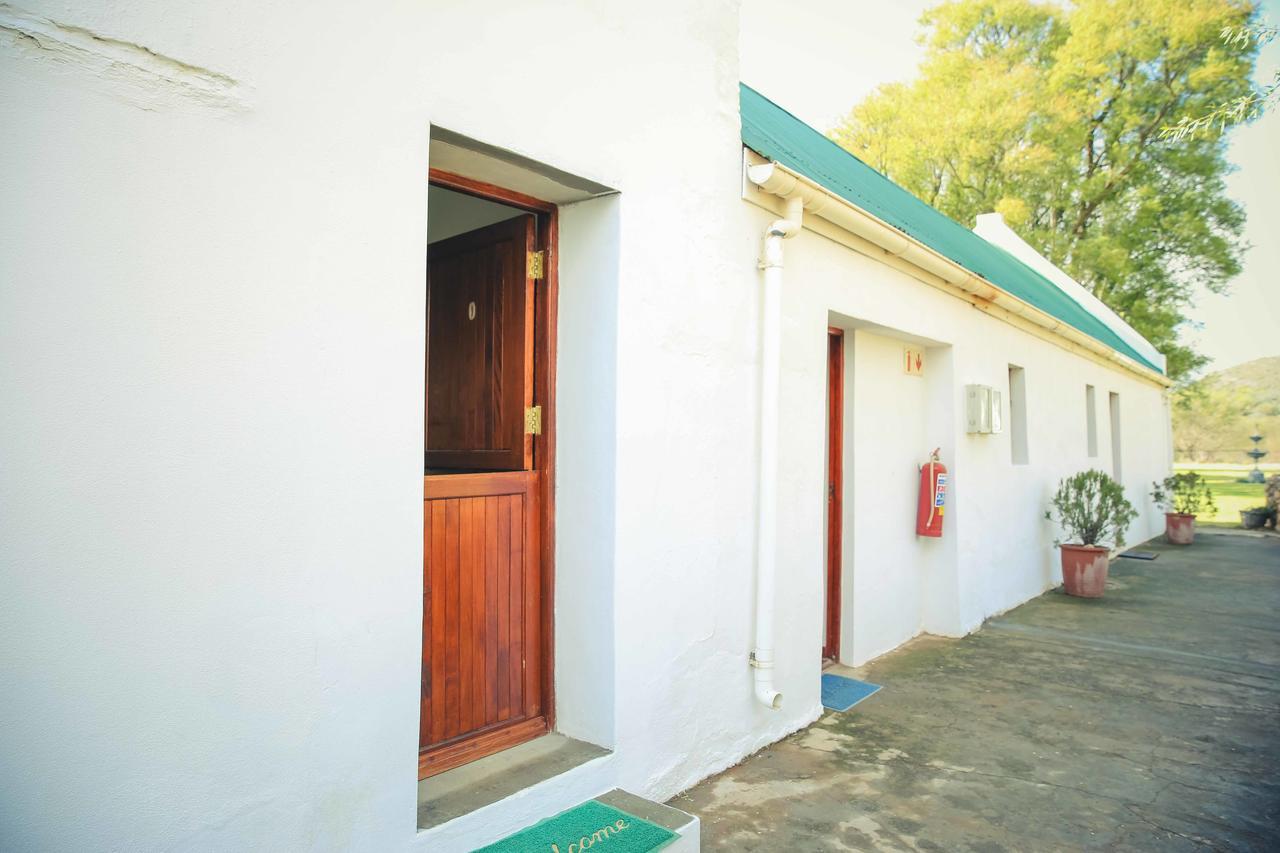 Wilgewandel Holiday Farm & Day Restaurant Oudtshoorn Bagian luar foto