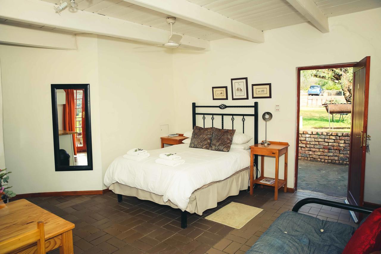 Wilgewandel Holiday Farm & Day Restaurant Oudtshoorn Bagian luar foto